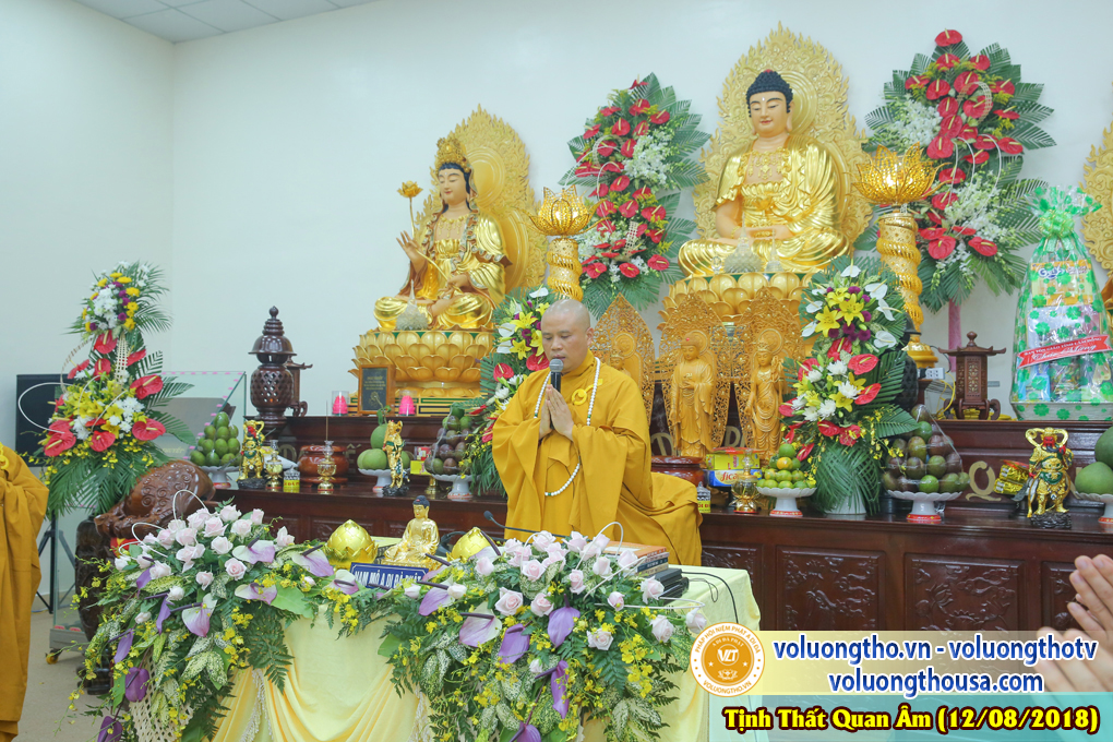 hinh-anh-dai-duc-thich-giac-nhan-thuyet-giang-ngay-12-8-2018-chua-quan-the-am-duc-trong-lam-dong-6.jpg