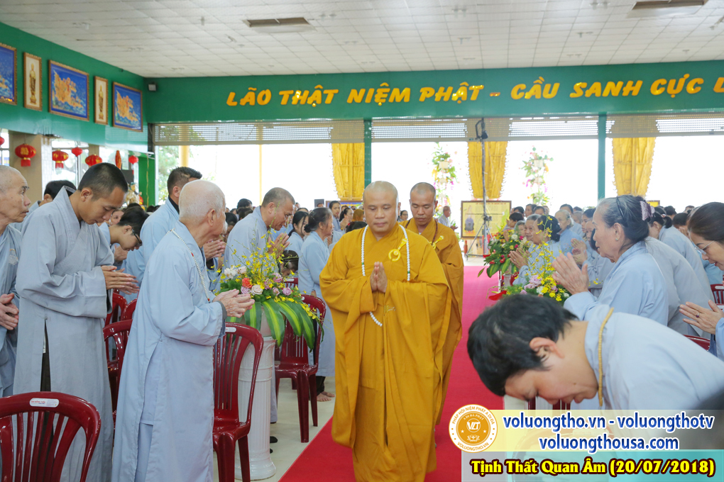 hinh-anh-dai-duc-thich-giac-nhan-thuyet-giang-ngay-19-7-2018-dl-chua-quan-the-am-duc-trong-lam-dong-1.jpg