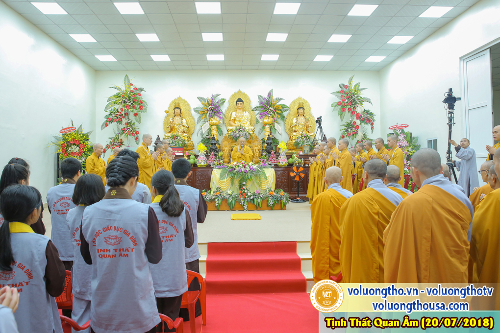 hinh-anh-dai-duc-thich-giac-nhan-thuyet-giang-ngay-19-7-2018-dl-chua-quan-the-am-duc-trong-lam-dong-11.jpg