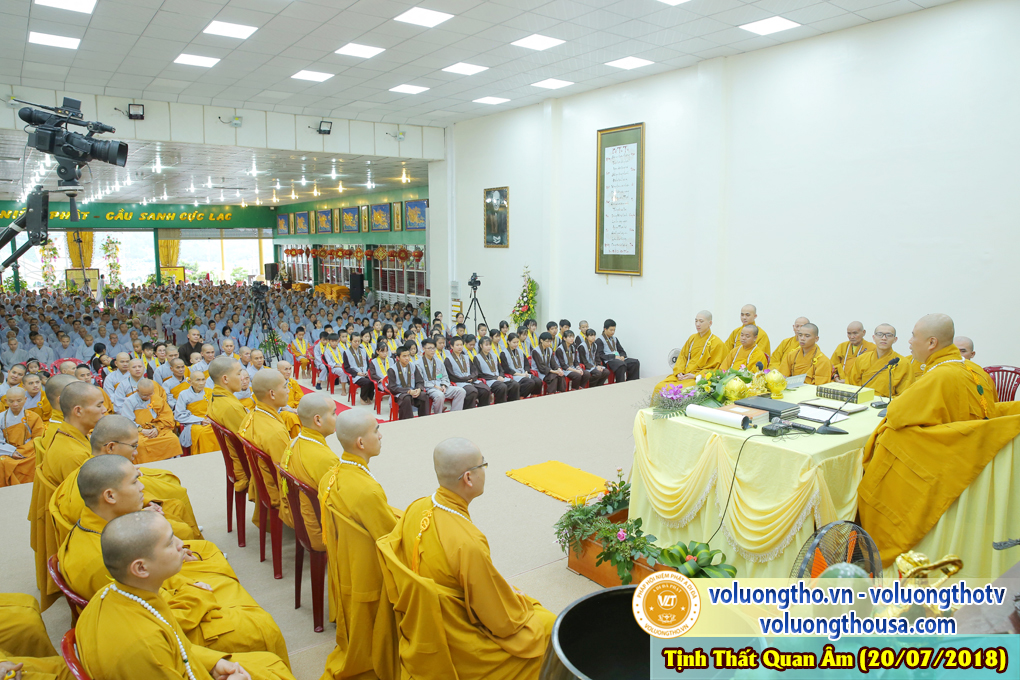 hinh-anh-dai-duc-thich-giac-nhan-thuyet-giang-ngay-19-7-2018-dl-chua-quan-the-am-duc-trong-lam-dong-24.jpg