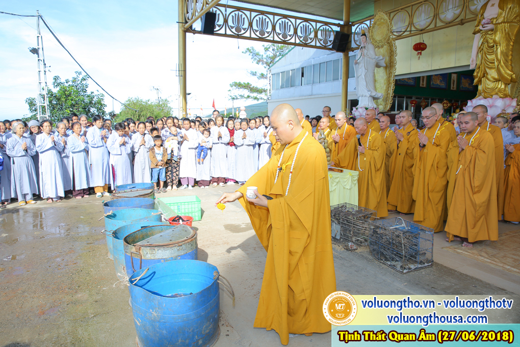 hinh-anh-dai-duc-thich-giac-nhan-thuyet-giang-ngay-27-6-2018-chua-quan-the-am-duc-trong-lam-dong-16.jpg