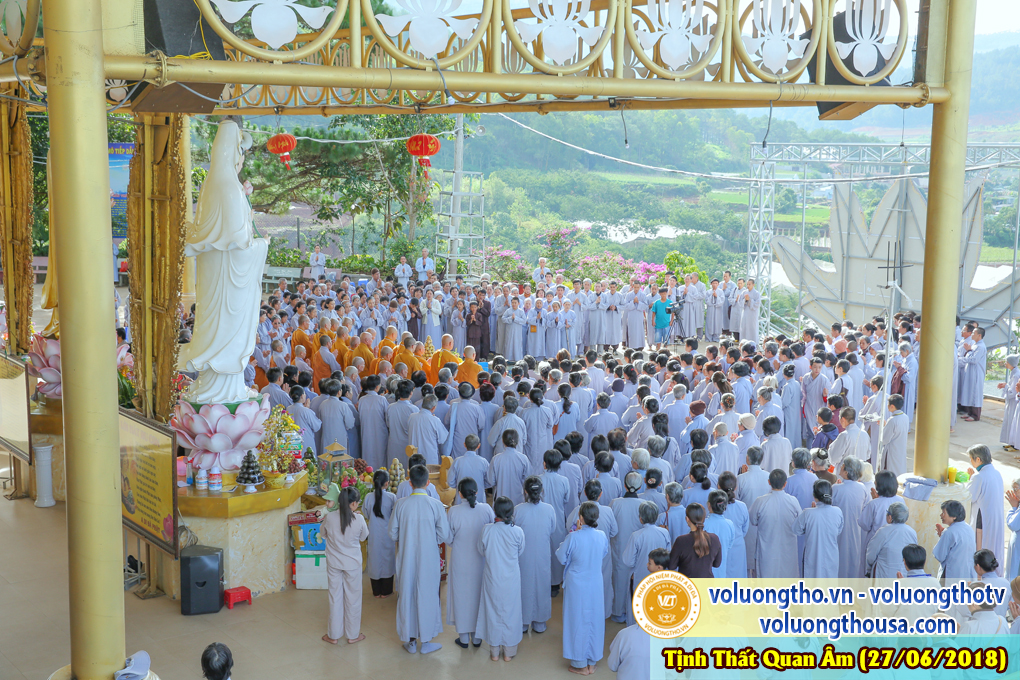 hinh-anh-dai-duc-thich-giac-nhan-thuyet-giang-ngay-27-6-2018-chua-quan-the-am-duc-trong-lam-dong-18.jpg