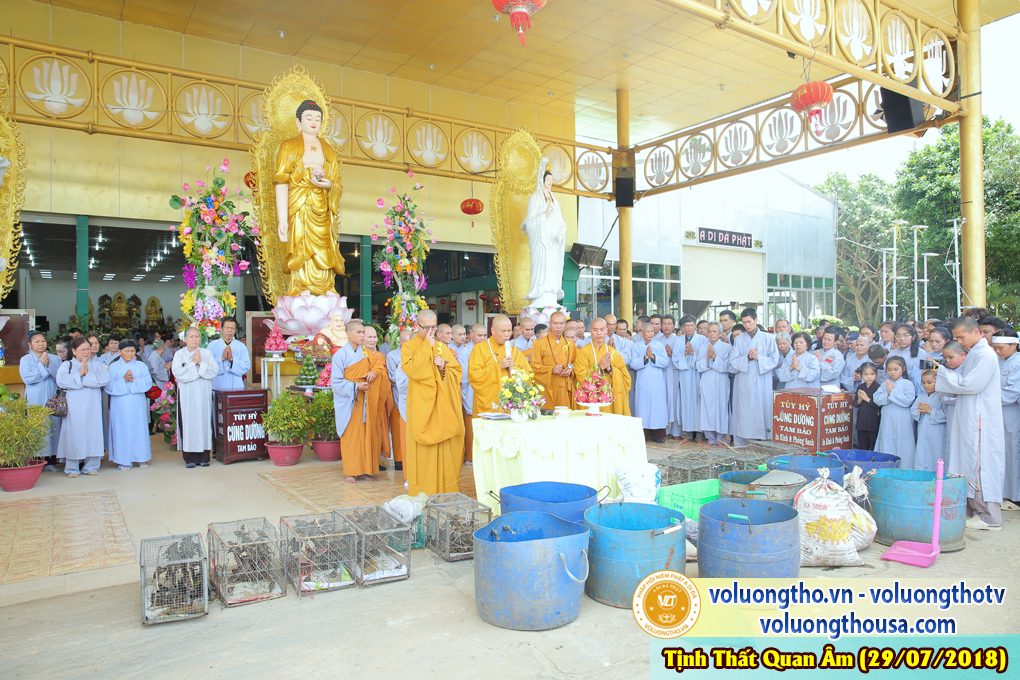 hinh-anh-dai-duc-thich-giac-nhan-thuyet-giang-ngay-29-7-2018-chua-quan-the-am-duc-trong-lam-dong-18.jpg