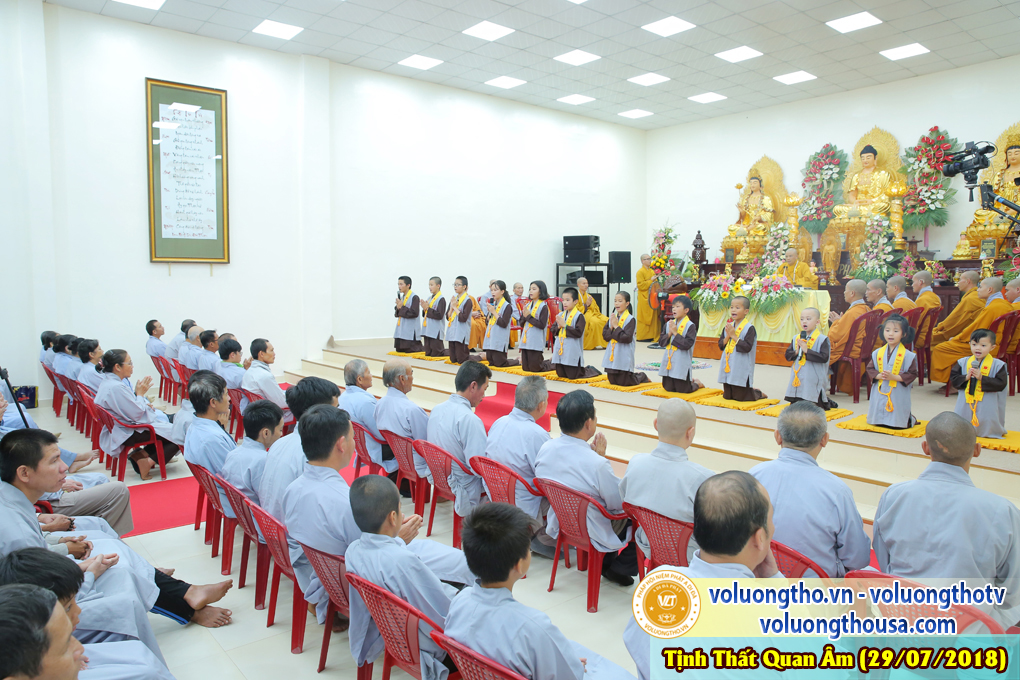 hinh-anh-dai-duc-thich-giac-nhan-thuyet-giang-ngay-29-7-2018-chua-quan-the-am-duc-trong-lam-dong-3.jpg