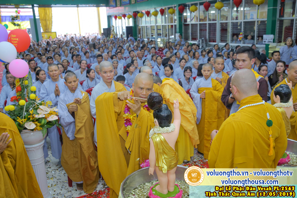 hinh-anh-dai-le-phat-dan-tai-chua-quan-the-am-ngay-08-04-ky-hoi-2019-chua-quan-the-am-duc-trong-lam-dong-116.jpg
