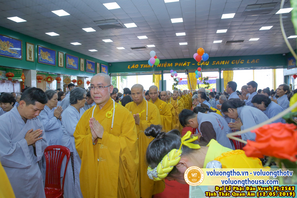 hinh-anh-dai-le-phat-dan-tai-chua-quan-the-am-ngay-08-04-ky-hoi-2019-chua-quan-the-am-duc-trong-lam-dong-32.jpg