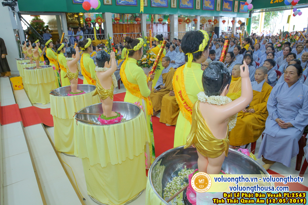 hinh-anh-dai-le-phat-dan-tai-chua-quan-the-am-ngay-08-04-ky-hoi-2019-chua-quan-the-am-duc-trong-lam-dong-43.jpg