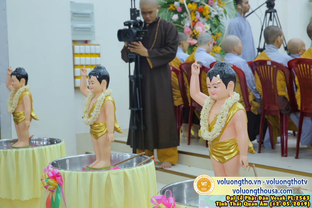 hinh-anh-dai-le-phat-dan-tai-chua-quan-the-am-ngay-08-04-ky-hoi-2019-chua-quan-the-am-duc-trong-lam-dong-50.jpg