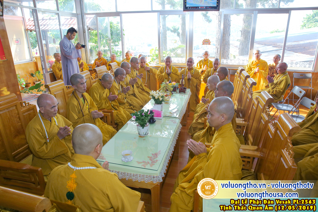 hinh-anh-dai-le-phat-dan-tai-chua-quan-the-am-ngay-08-04-ky-hoi-2019-chua-quan-the-am-duc-trong-lam-dong-52.jpg
