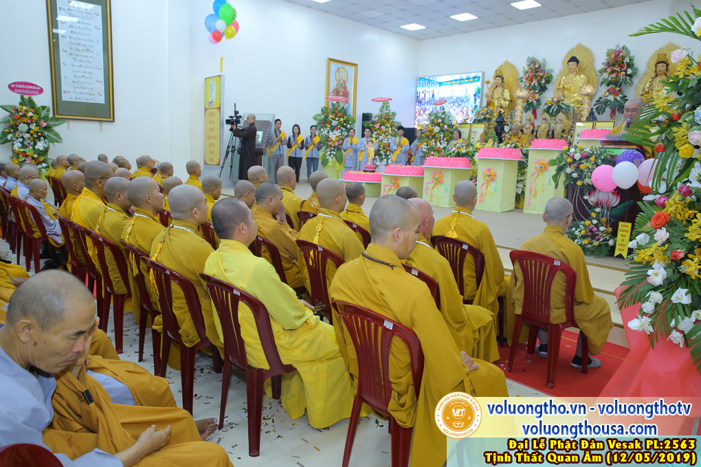 hinh-anh-dai-le-phat-dan-tai-chua-quan-the-am-ngay-08-04-ky-hoi-2019-chua-quan-the-am-duc-trong-lam-dong-59.jpg
