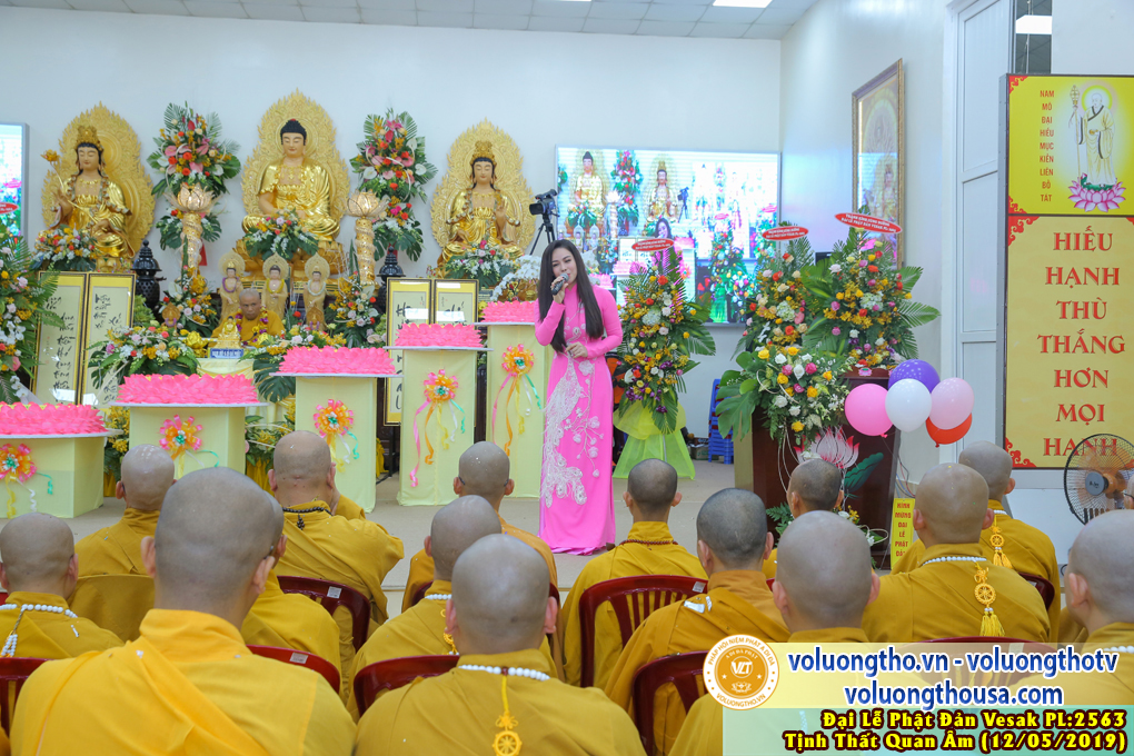 hinh-anh-dai-le-phat-dan-tai-chua-quan-the-am-ngay-08-04-ky-hoi-2019-chua-quan-the-am-duc-trong-lam-dong-68.jpg