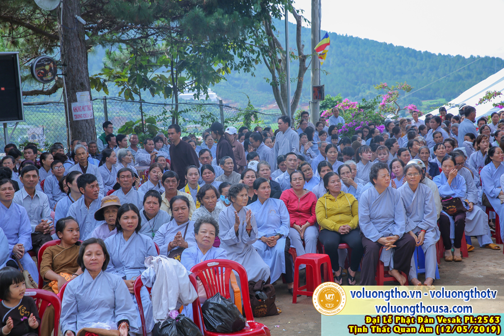 hinh-anh-dai-le-phat-dan-tai-chua-quan-the-am-ngay-08-04-ky-hoi-2019-chua-quan-the-am-duc-trong-lam-dong-79.jpg