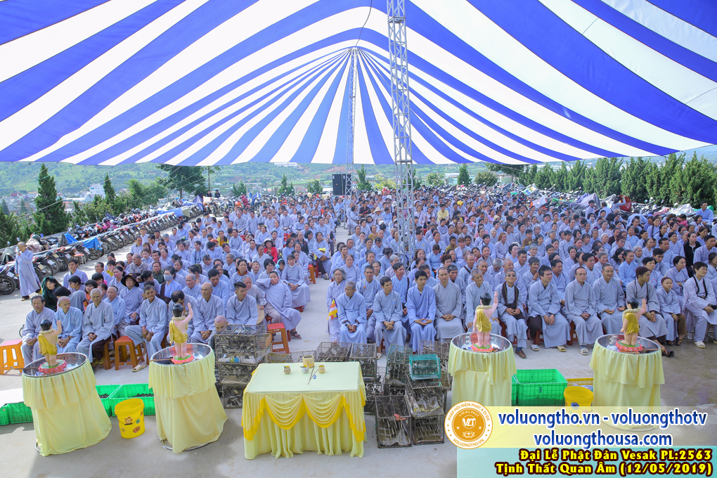 hinh-anh-dai-le-phat-dan-tai-chua-quan-the-am-ngay-08-04-ky-hoi-2019-chua-quan-the-am-duc-trong-lam-dong-84.jpg