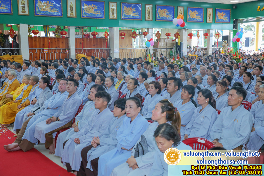 hinh-anh-dai-le-phat-dan-tai-chua-quan-the-am-ngay-08-04-ky-hoi-2019-chua-quan-the-am-duc-trong-lam-dong-90.jpg