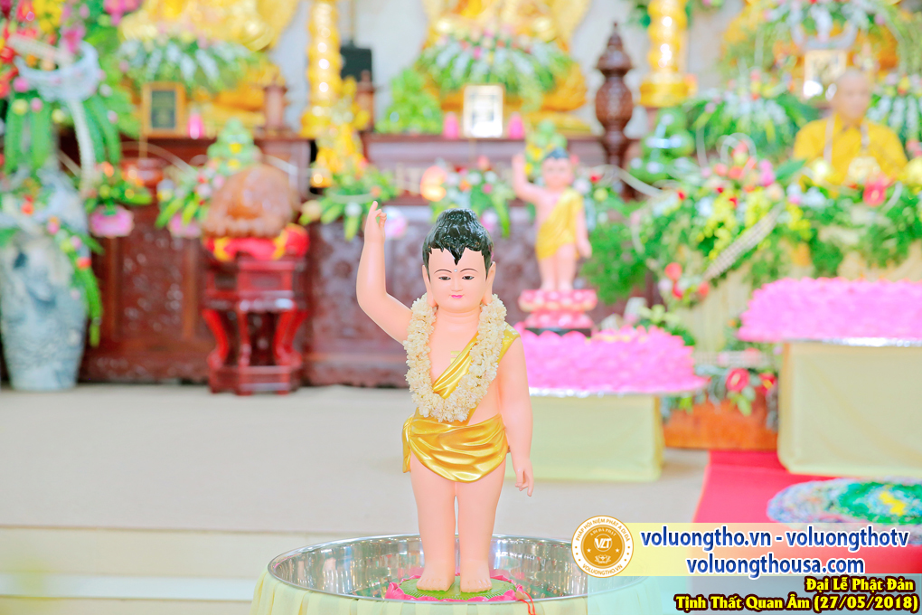 hinh-anh-dai-le-phat-dan-va-le-tam-phat-ngay-27-5-2018-dl-chua-quan-the-am-duc-trong-lam-dong-159.jpg