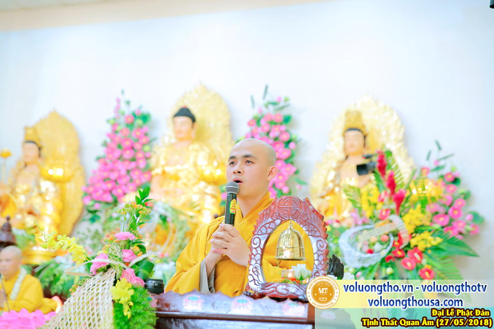 hinh-anh-dai-le-phat-dan-va-le-tam-phat-ngay-27-5-2018-dl-chua-quan-the-am-duc-trong-lam-dong-166.jpg