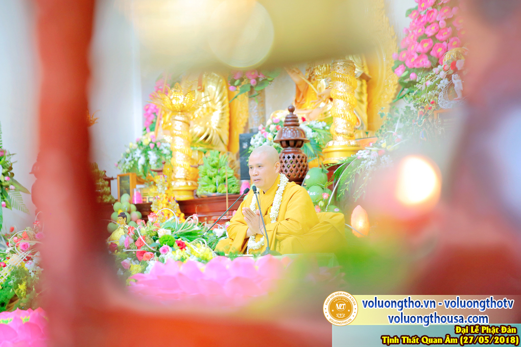 hinh-anh-dai-le-phat-dan-va-le-tam-phat-ngay-27-5-2018-dl-chua-quan-the-am-duc-trong-lam-dong-169.jpg