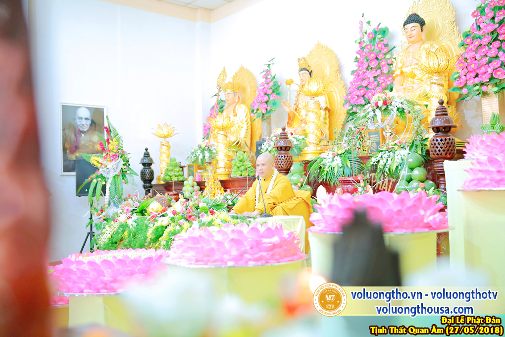 hinh-anh-dai-le-phat-dan-va-le-tam-phat-ngay-27-5-2018-dl-chua-quan-the-am-duc-trong-lam-dong-170.jpg