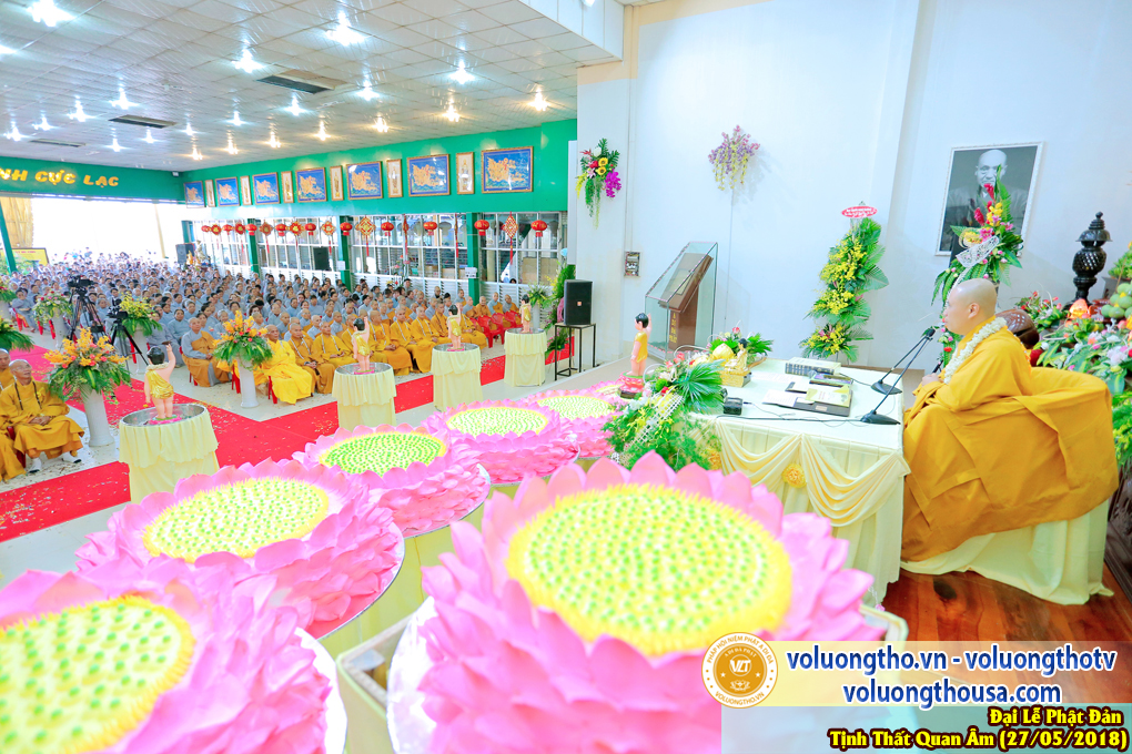 hinh-anh-dai-le-phat-dan-va-le-tam-phat-ngay-27-5-2018-dl-chua-quan-the-am-duc-trong-lam-dong-173.jpg