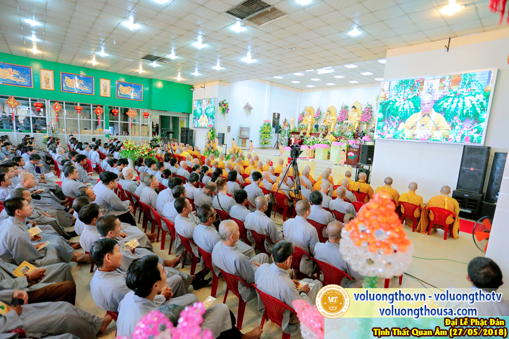 hinh-anh-dai-le-phat-dan-va-le-tam-phat-ngay-27-5-2018-dl-chua-quan-the-am-duc-trong-lam-dong-176.jpg