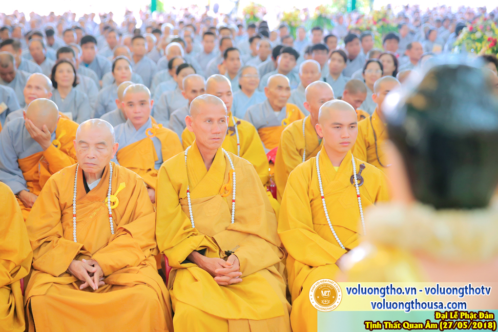 hinh-anh-dai-le-phat-dan-va-le-tam-phat-ngay-27-5-2018-dl-chua-quan-the-am-duc-trong-lam-dong-181.jpg