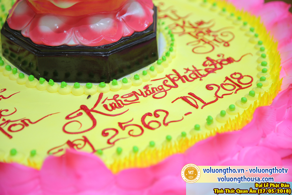 hinh-anh-dai-le-phat-dan-va-le-tam-phat-ngay-27-5-2018-dl-chua-quan-the-am-duc-trong-lam-dong-182.jpg