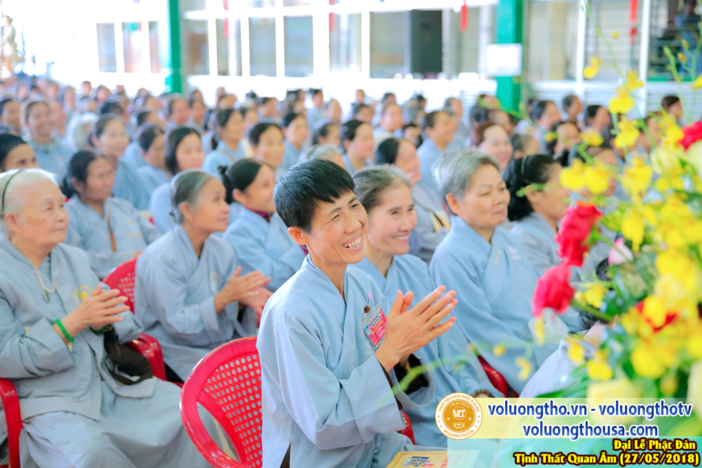 hinh-anh-dai-le-phat-dan-va-le-tam-phat-ngay-27-5-2018-dl-chua-quan-the-am-duc-trong-lam-dong-187.jpg