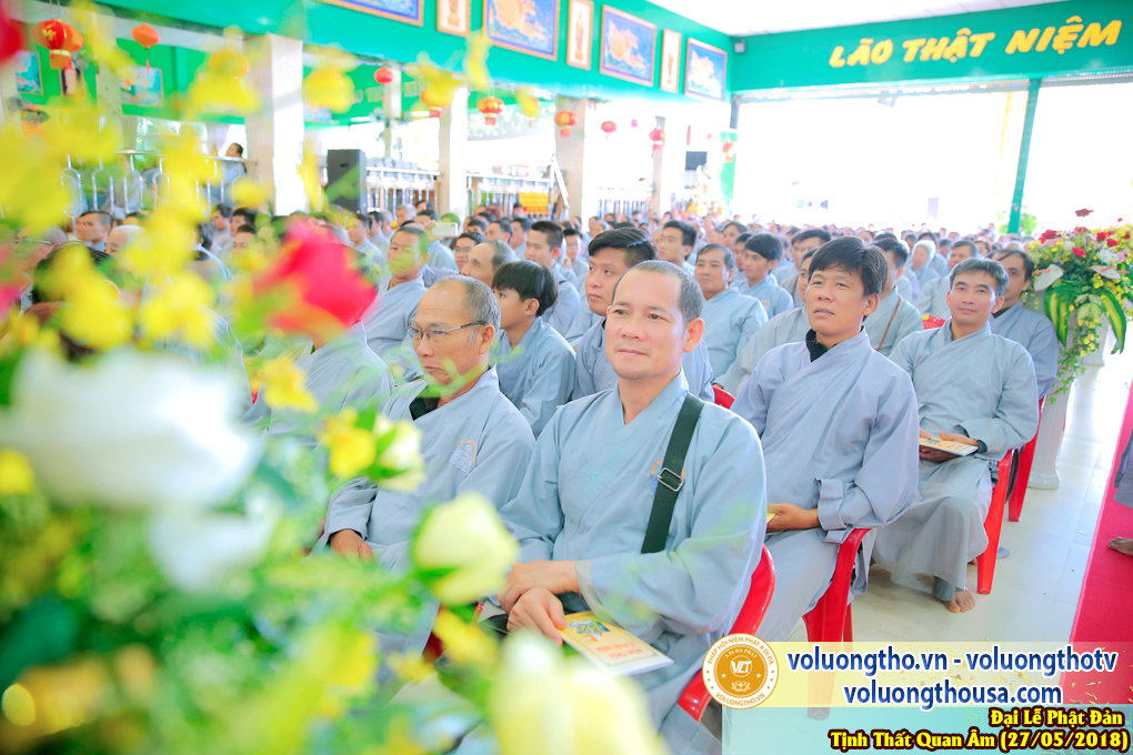 hinh-anh-dai-le-phat-dan-va-le-tam-phat-ngay-27-5-2018-dl-chua-quan-the-am-duc-trong-lam-dong-188.jpg