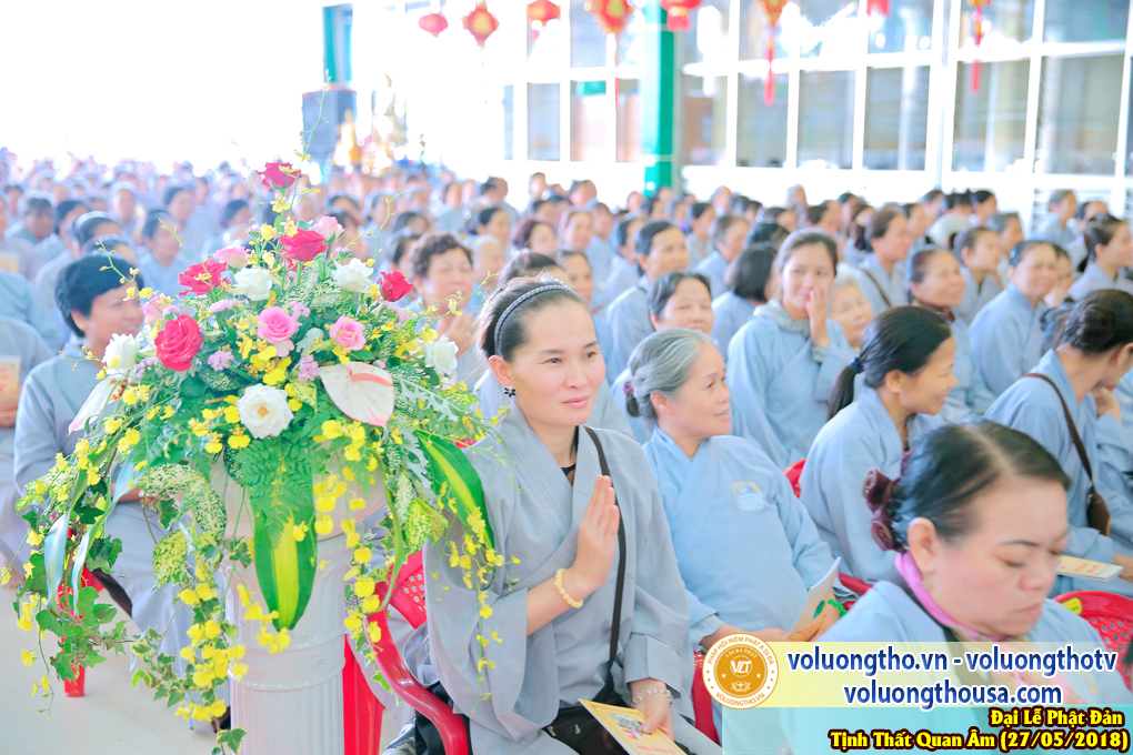 hinh-anh-dai-le-phat-dan-va-le-tam-phat-ngay-27-5-2018-dl-chua-quan-the-am-duc-trong-lam-dong-189.jpg