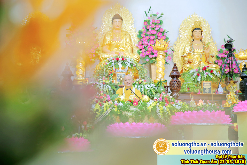 hinh-anh-dai-le-phat-dan-va-le-tam-phat-ngay-27-5-2018-dl-chua-quan-the-am-duc-trong-lam-dong-195.jpg