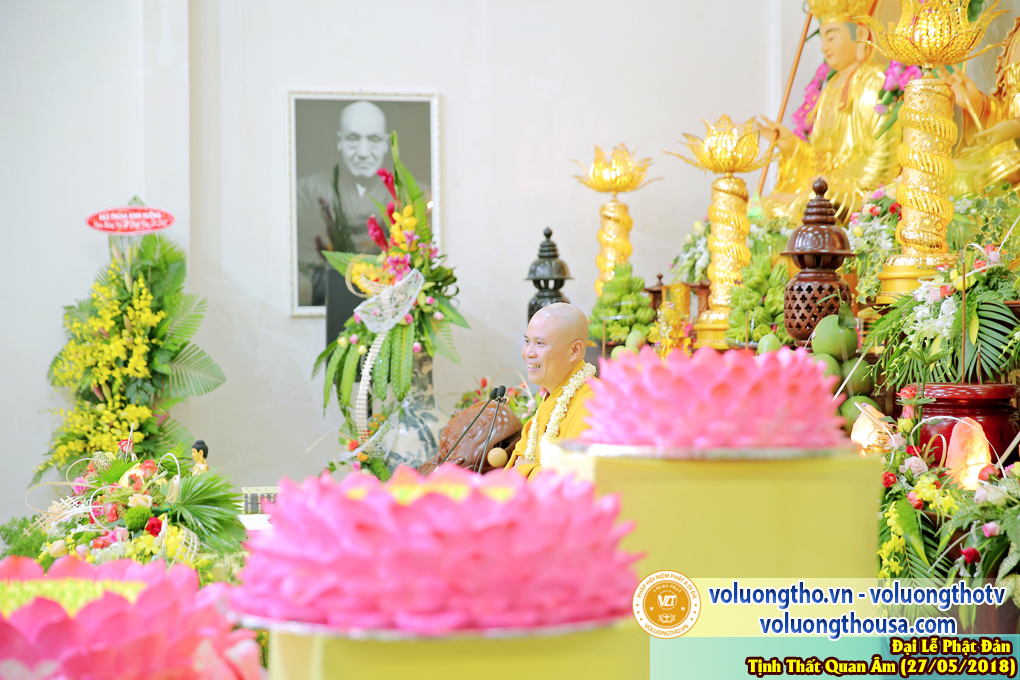 hinh-anh-dai-le-phat-dan-va-le-tam-phat-ngay-27-5-2018-dl-chua-quan-the-am-duc-trong-lam-dong-198.jpg