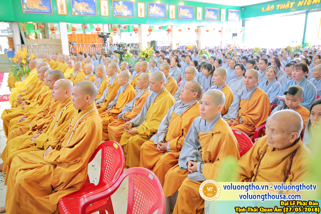 hinh-anh-dai-le-phat-dan-va-le-tam-phat-ngay-27-5-2018-dl-chua-quan-the-am-duc-trong-lam-dong-203.jpg