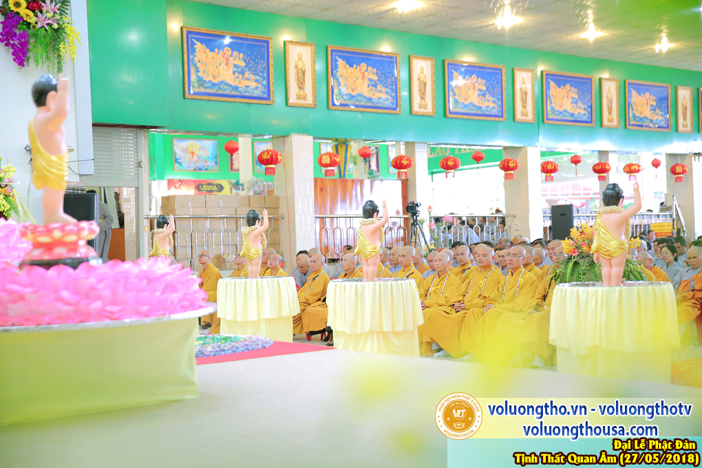 hinh-anh-dai-le-phat-dan-va-le-tam-phat-ngay-27-5-2018-dl-chua-quan-the-am-duc-trong-lam-dong-213.jpg