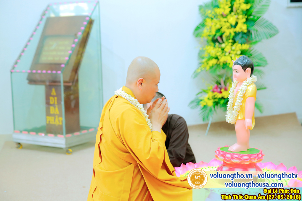 hinh-anh-dai-le-phat-dan-va-le-tam-phat-ngay-27-5-2018-dl-chua-quan-the-am-duc-trong-lam-dong-91.jpg