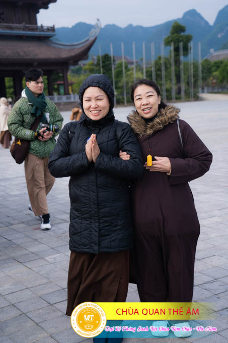 hinh-anh-dai-le-phong-sanh-tai-chua-tam-chuc-tinh-ha-nam-thu-5-ngay-21-12-2023-chua-quan-the-am-duc-trong-lam-dong-20.jpg