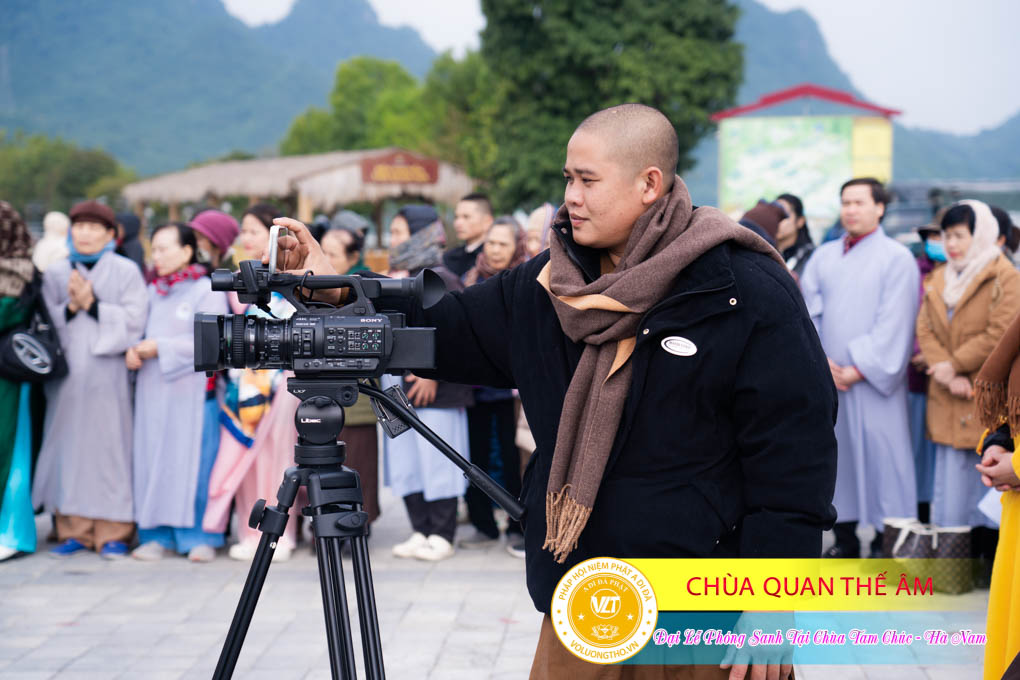 hinh-anh-dai-le-phong-sanh-tai-chua-tam-chuc-tinh-ha-nam-thu-5-ngay-21-12-2023-chua-quan-the-am-duc-trong-lam-dong-30.jpg