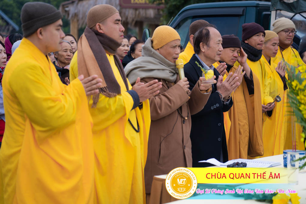 hinh-anh-dai-le-phong-sanh-tai-chua-tam-chuc-tinh-ha-nam-thu-5-ngay-21-12-2023-chua-quan-the-am-duc-trong-lam-dong-37.jpg