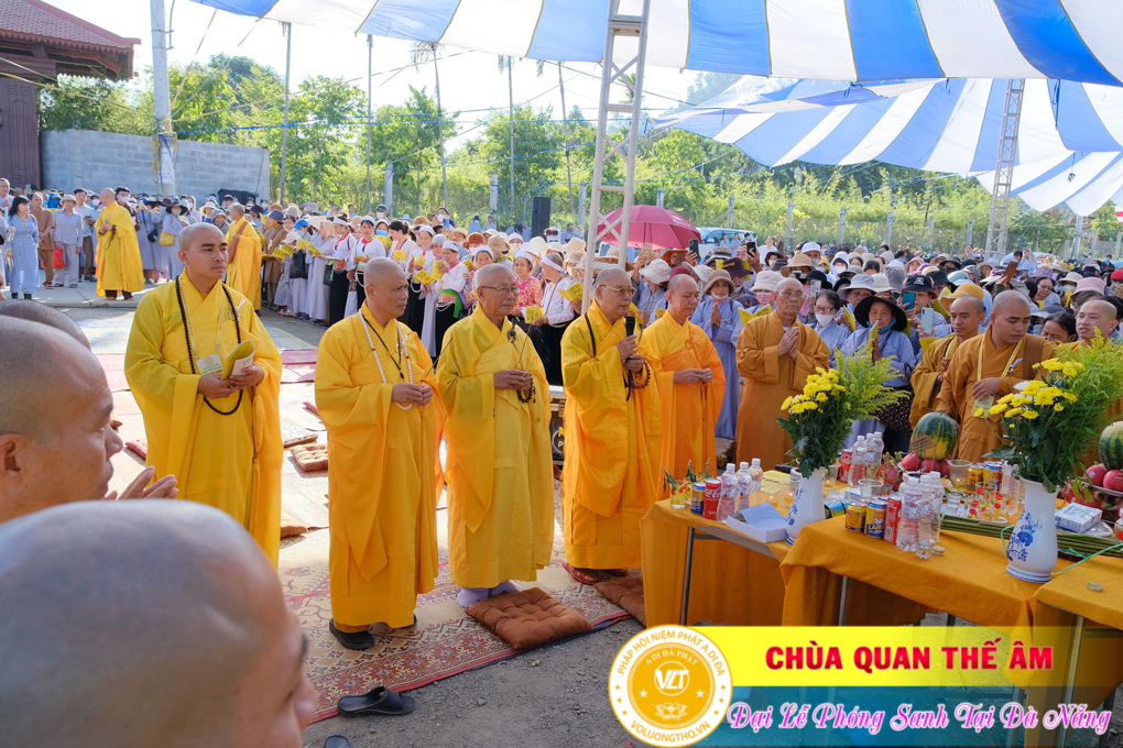 hinh-anh-dai-le-phong-sanh-tai-khu-tam-linh-da-son-da-nang-chua-quan-the-am-duc-trong-lam-dong-13.jpg