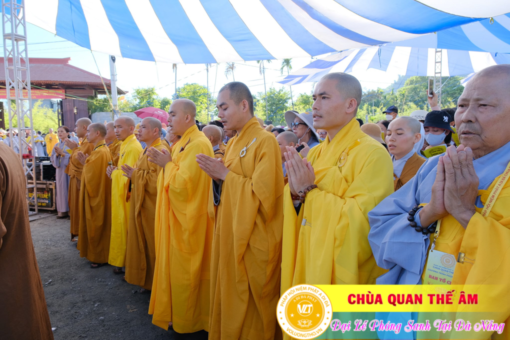 hinh-anh-dai-le-phong-sanh-tai-khu-tam-linh-da-son-da-nang-chua-quan-the-am-duc-trong-lam-dong-4.jpg