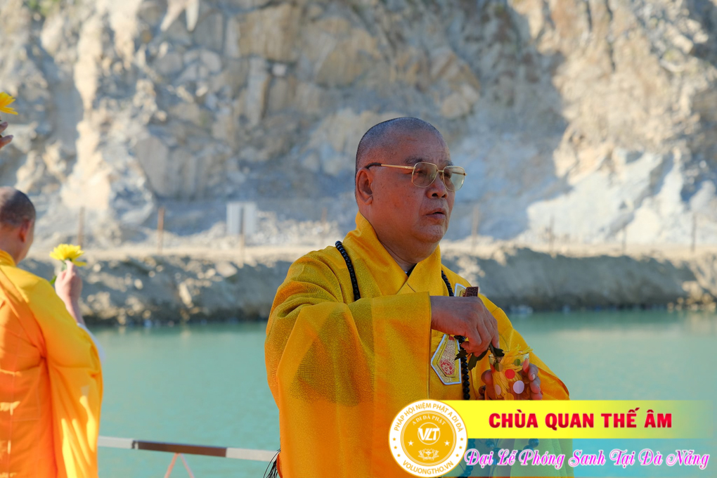 hinh-anh-dai-le-phong-sanh-tai-khu-tam-linh-da-son-da-nang-chua-quan-the-am-duc-trong-lam-dong-5.jpg