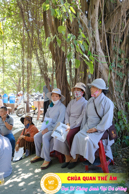 hinh-anh-dai-le-phong-sanh-tai-khu-tam-linh-da-son-da-nang-p2-chua-quan-the-am-duc-trong-lam-dong-41.jpg