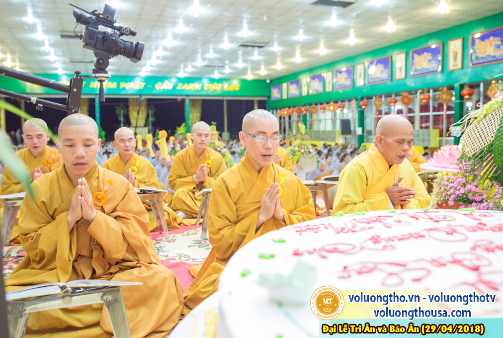 hinh-anh-dai-le-tri-an-va-bao-an-tai-chua-quan-the-am-ngay-29-4-2018-chua-quan-the-am-duc-trong-lam-dong-138.jpg