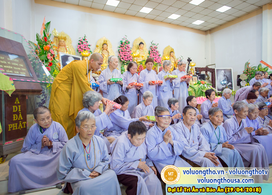 hinh-anh-dai-le-tri-an-va-bao-an-tai-chua-quan-the-am-ngay-29-4-2018-chua-quan-the-am-duc-trong-lam-dong-15.jpg