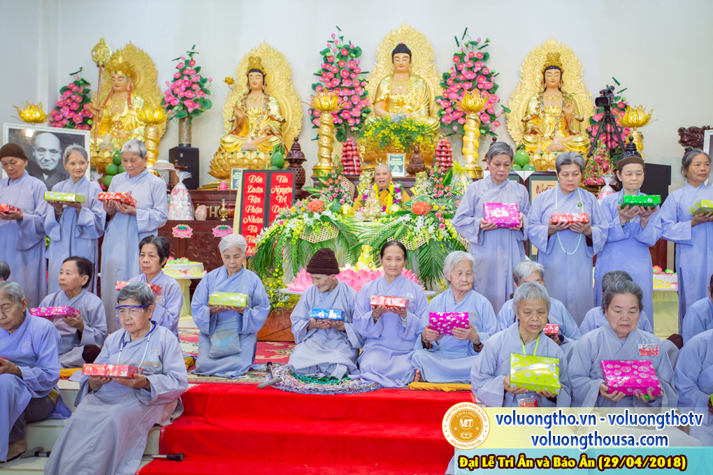 hinh-anh-dai-le-tri-an-va-bao-an-tai-chua-quan-the-am-ngay-29-4-2018-chua-quan-the-am-duc-trong-lam-dong-16.jpg