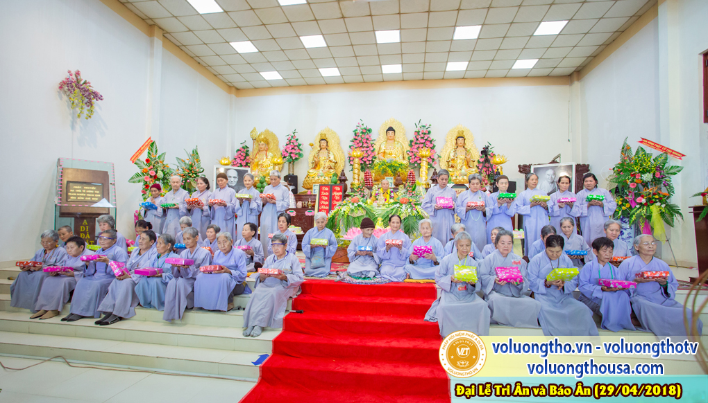 hinh-anh-dai-le-tri-an-va-bao-an-tai-chua-quan-the-am-ngay-29-4-2018-chua-quan-the-am-duc-trong-lam-dong-17.jpg