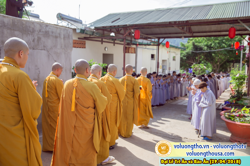hinh-anh-dai-le-tri-an-va-bao-an-tai-chua-quan-the-am-ngay-29-4-2018-chua-quan-the-am-duc-trong-lam-dong-90.jpg