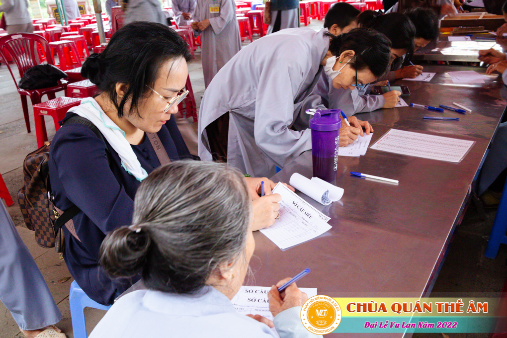 hinh-anh-dai-le-vu-lan-2022-chua-quan-the-am-duc-trong-lam-dong-2.jpg