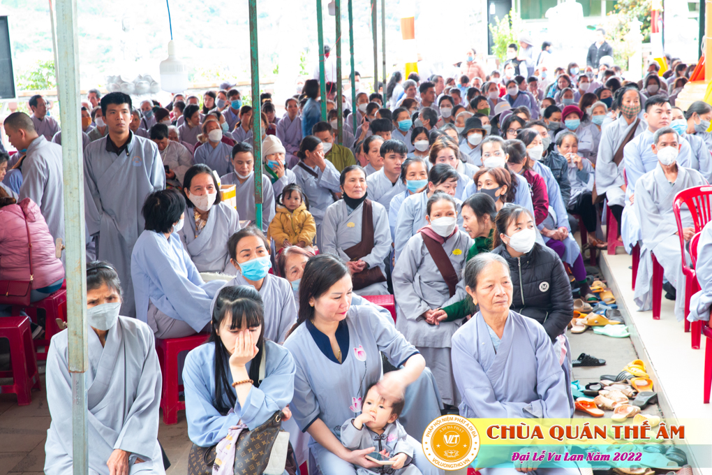hinh-anh-dai-le-vu-lan-2022-chua-quan-the-am-duc-trong-lam-dong-41.jpg