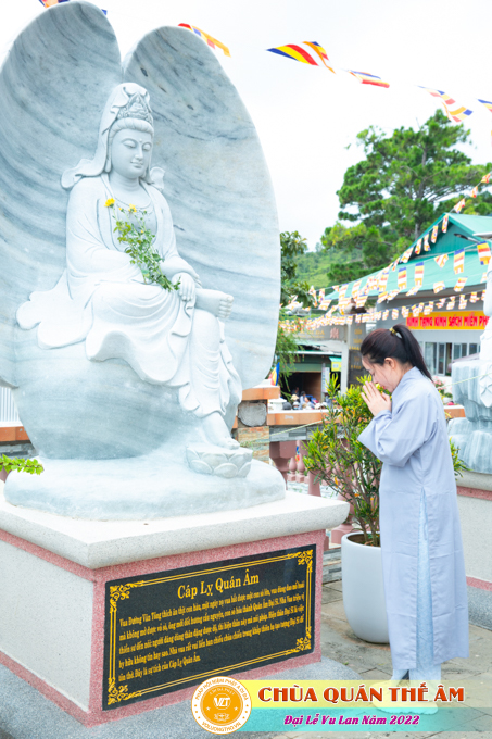 hinh-anh-dai-le-vu-lan-2022-chua-quan-the-am-duc-trong-lam-dong-43.jpg