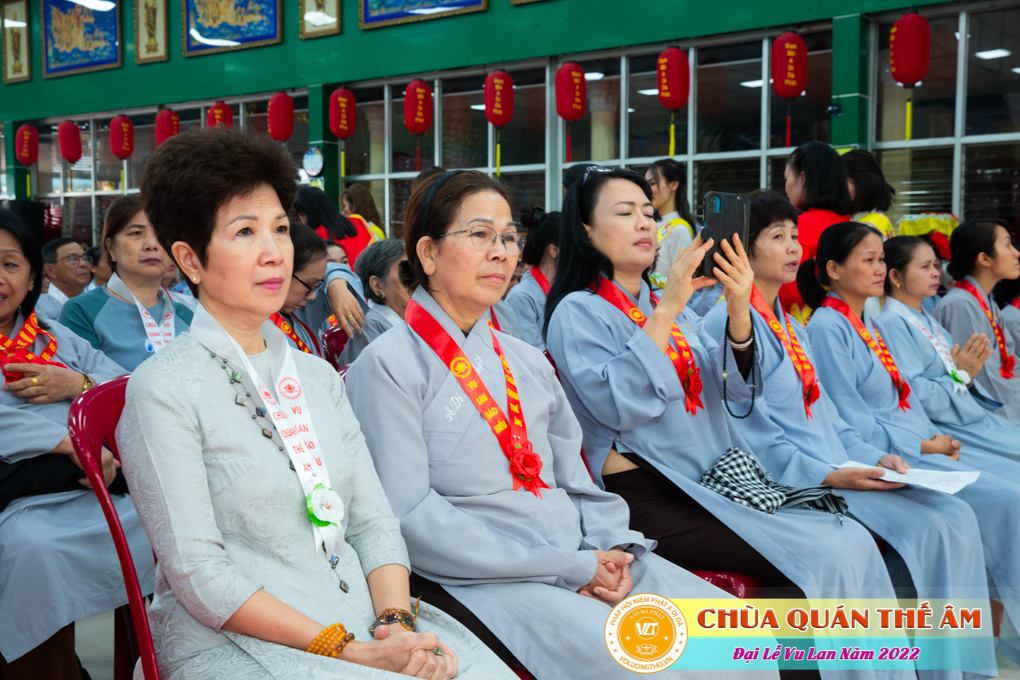 hinh-anh-dai-le-vu-lan-2022-chua-quan-the-am-duc-trong-lam-dong-58.jpg